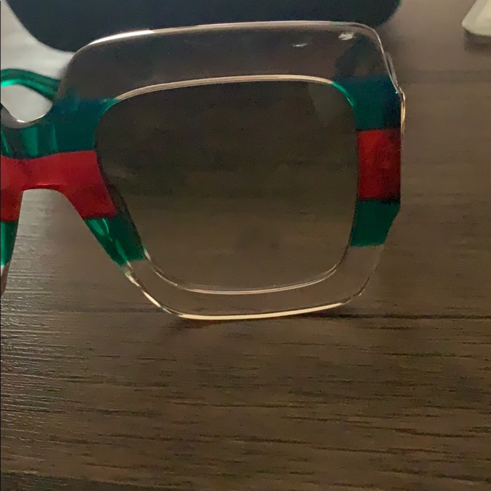 Gucci Sunglasses - Picture 2 of 10